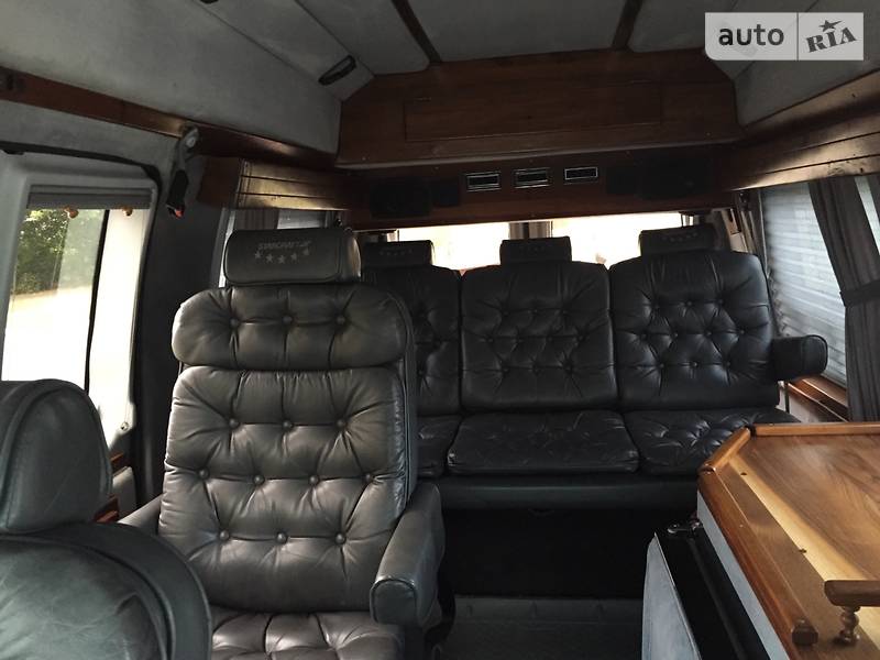 Минивэн Ford Econoline 1992 в Василькове фото 3 Минивэн Ford Econoline 1992 в Василькове