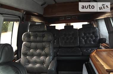 Минивэн Ford Econoline 1992 в 