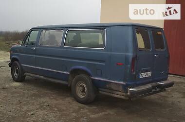 Мінівен Ford Econoline 1989 в Камені-Каширському