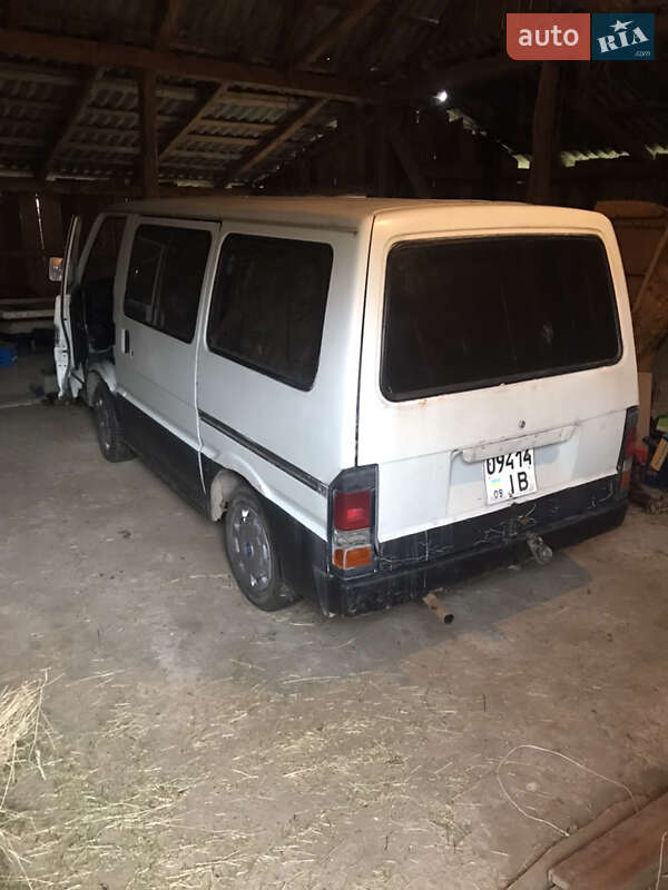 Минивэн Ford Econovan 1988 в Ивано-Франковске