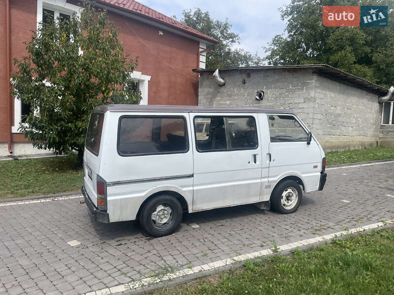 Минивэн Ford Econovan 1988 в Черновцах