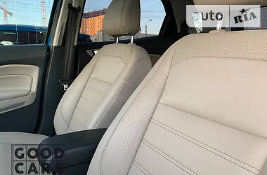 Внедорожник / Кроссовер Ford EcoSport 2018 в 
