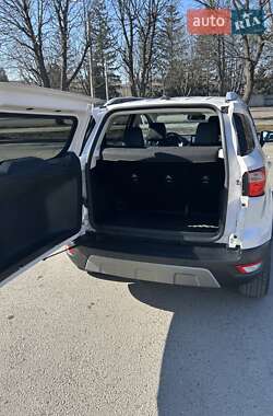 Позашляховик / Кросовер Ford EcoSport 2022 в 