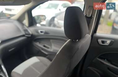 Внедорожник / Кроссовер Ford EcoSport 2015 в 