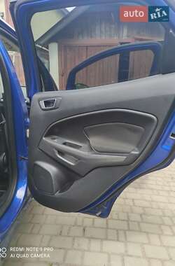 Внедорожник / Кроссовер Ford EcoSport 2018 в 