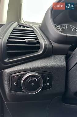 Внедорожник / Кроссовер Ford EcoSport 2018 в 