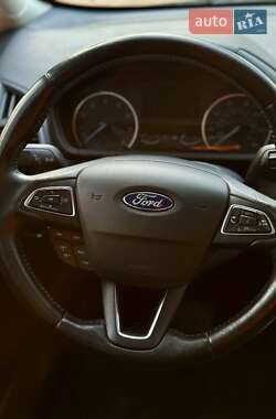 Позашляховик / Кросовер Ford EcoSport 2018 в 