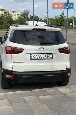 Позашляховик / Кросовер Ford EcoSport 2018 в 