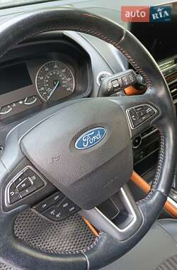 Внедорожник / Кроссовер Ford EcoSport 2017 в 