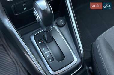 Позашляховик / Кросовер Ford EcoSport 2019 в 