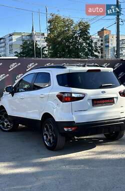 Позашляховик / Кросовер Ford EcoSport 2018 в 