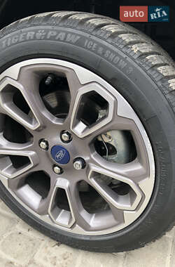 Внедорожник / Кроссовер Ford EcoSport 2022 в 