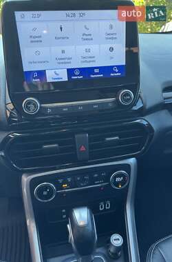 Позашляховик / Кросовер Ford EcoSport 2017 в 