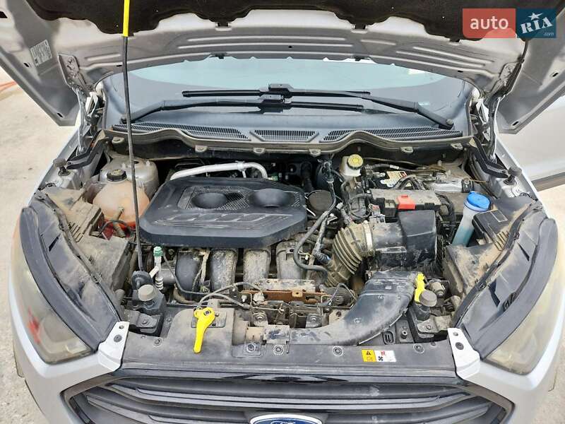 Позашляховик / Кросовер Ford EcoSport 2020 в Чернівцях