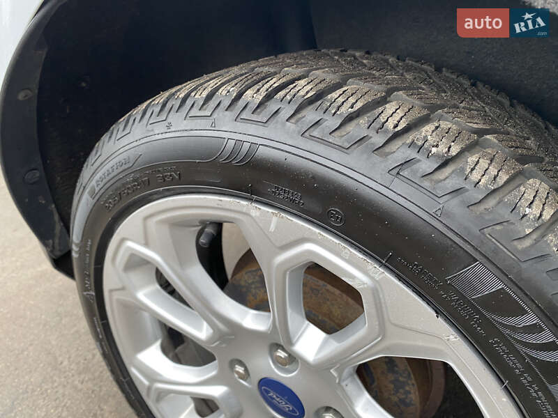 Внедорожник / Кроссовер Ford EcoSport 2020 в Киеве