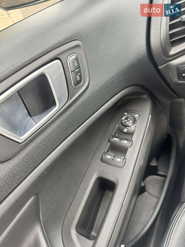 Внедорожник / Кроссовер Ford EcoSport 2017 в Харькове фото 15 Внедорожник / Кроссовер Ford EcoSport 2017 в Харькове