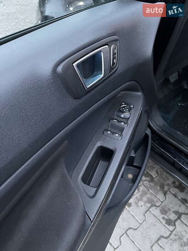 Внедорожник / Кроссовер Ford EcoSport 2018 в Львове