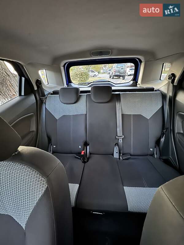 Внедорожник / Кроссовер Ford EcoSport 2015 в Киеве фото 9 Внедорожник / Кроссовер Ford EcoSport 2015 в Киеве