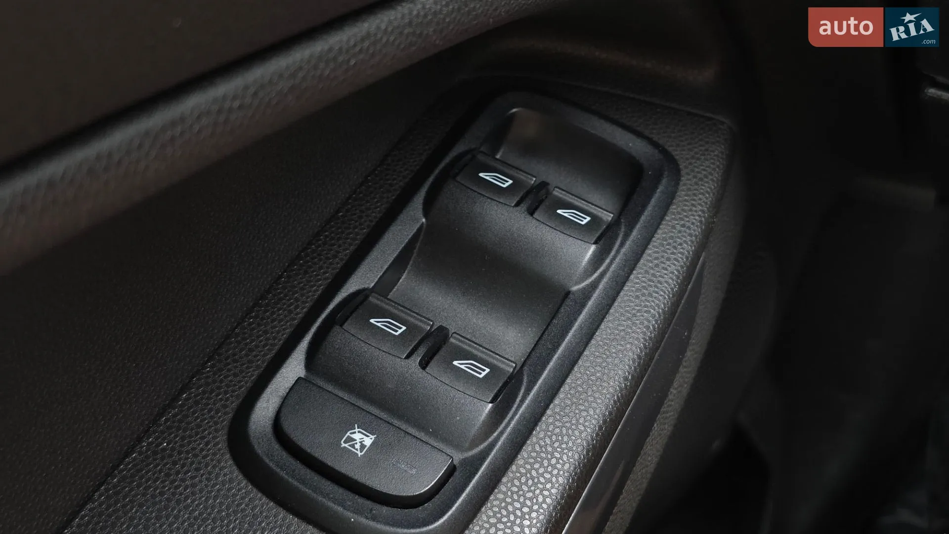 2015 Ford EcoSport - мініатюра 25