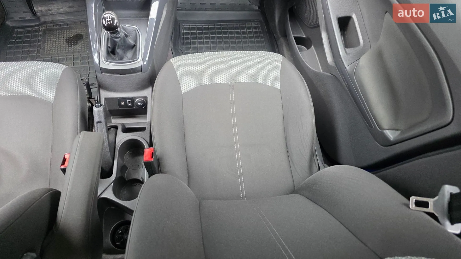 2015 Ford EcoSport - мініатюра 30