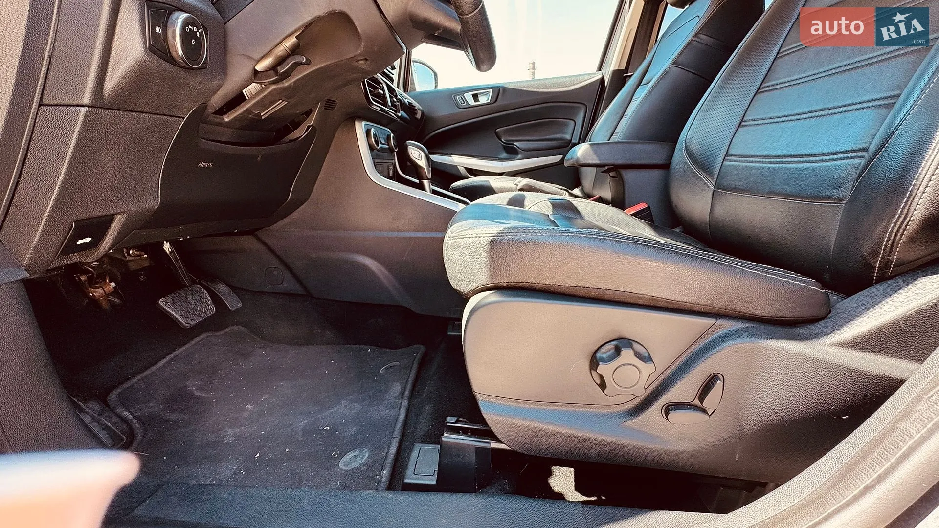 2017 Ford EcoSport - мініатюра 21