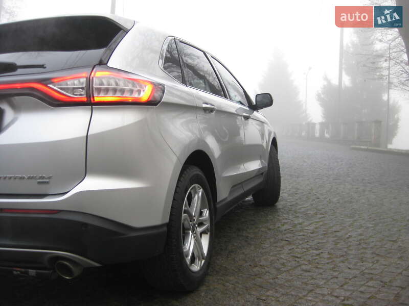 Внедорожник / Кроссовер Ford Edge 2016 в Черновцах