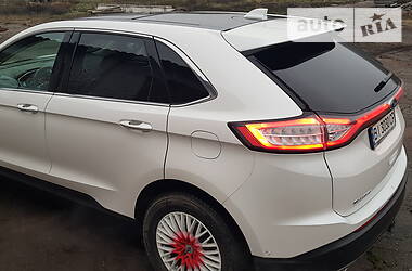 Внедорожник / Кроссовер Ford Edge 2015 в Лубнах