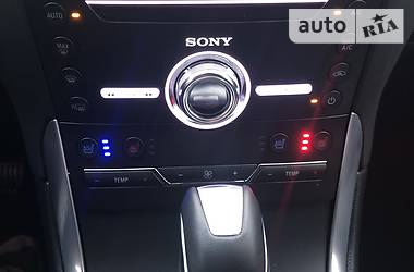 Внедорожник / Кроссовер Ford Edge 2018 в 