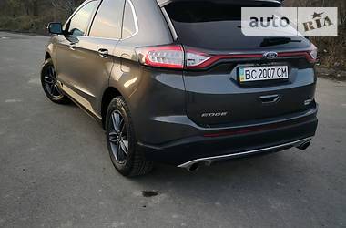 Позашляховик / Кросовер Ford Edge 2015 в 