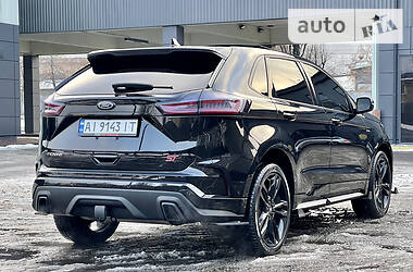 Внедорожник / Кроссовер Ford Edge 2019 в 