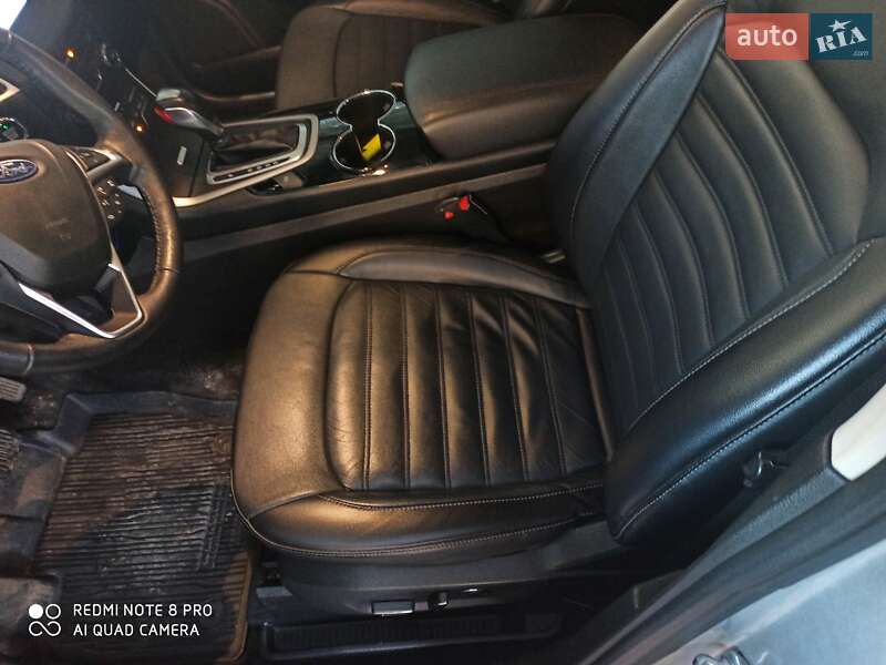 Внедорожник / Кроссовер Ford Edge 2017 в Славянске