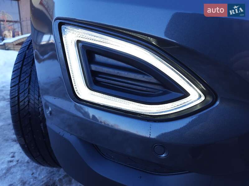 Внедорожник / Кроссовер Ford Edge 2015 в Киеве