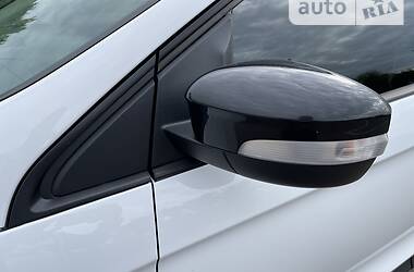 Внедорожник / Кроссовер Ford Edge 2018 в 