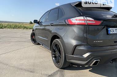 Внедорожник / Кроссовер Ford Edge 2019 в 