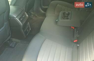 Внедорожник / Кроссовер Ford Edge 2016 в 