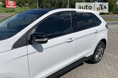 Внедорожник / Кроссовер Ford Edge 2018 в 