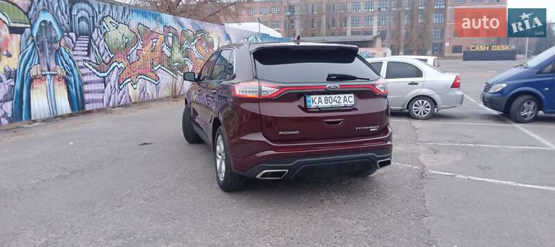 Внедорожник / Кроссовер Ford Edge 2018 в 
