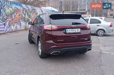 Внедорожник / Кроссовер Ford Edge 2018 в 
