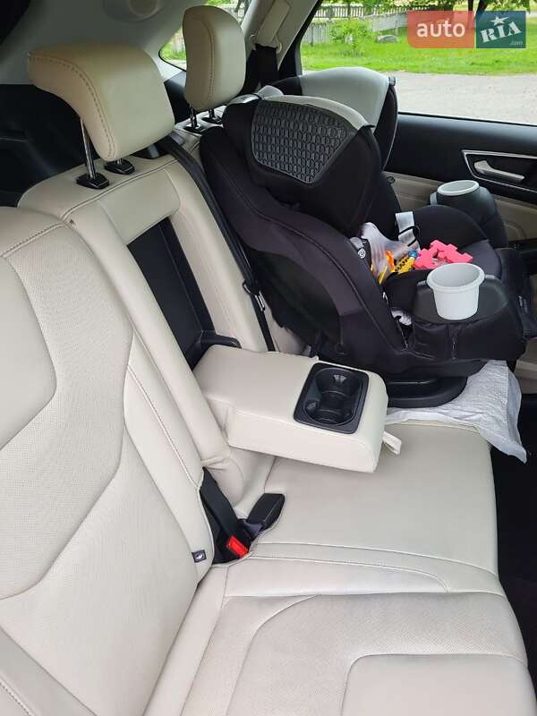 Внедорожник / Кроссовер Ford Edge 2017 в Харькове