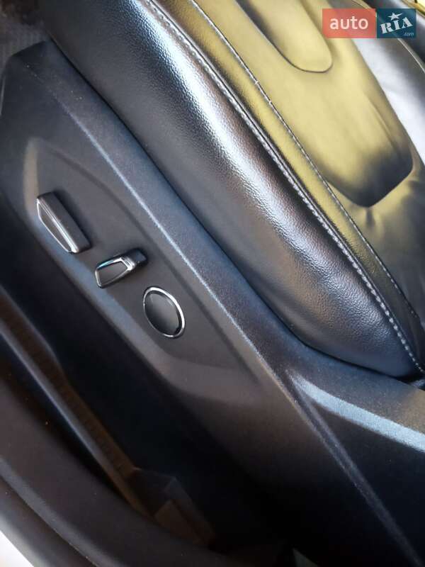 Внедорожник / Кроссовер Ford Edge 2015 в Никополе