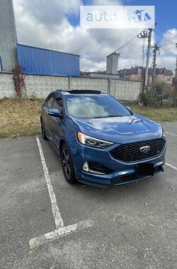 Внедорожник / Кроссовер Ford Edge 2019 в 