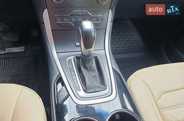 Внедорожник / Кроссовер Ford Edge 2015 в Хмельницком
