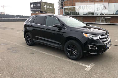Внедорожник / Кроссовер Ford Edge 2016 в 