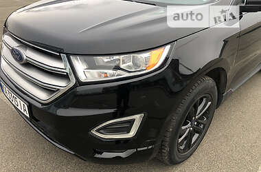 Внедорожник / Кроссовер Ford Edge 2016 в 