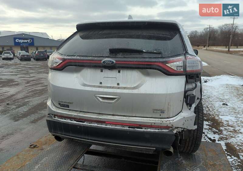 Позашляховик / Кросовер Ford Edge 2016 в Млиніві