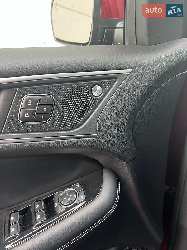 Позашляховик / Кросовер Ford Edge 2019 в Дніпрі