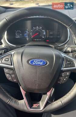 Внедорожник / Кроссовер Ford Edge 2019 в Днепре