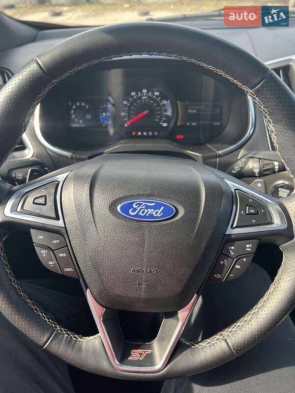 Позашляховик / Кросовер Ford Edge 2019 в Дніпрі