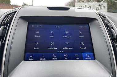 Позашляховик / Кросовер Ford Edge 2020 в 