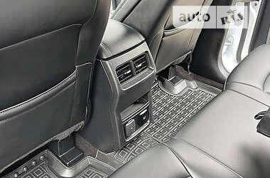 Позашляховик / Кросовер Ford Edge 2020 в 
